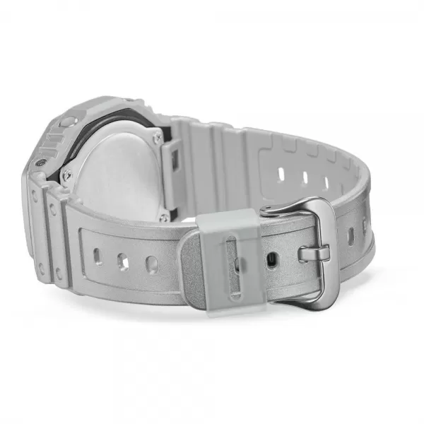 Casio G-Shock Carbon Core Guard Forgotten Future Series (619) GA-2100FF-8AER