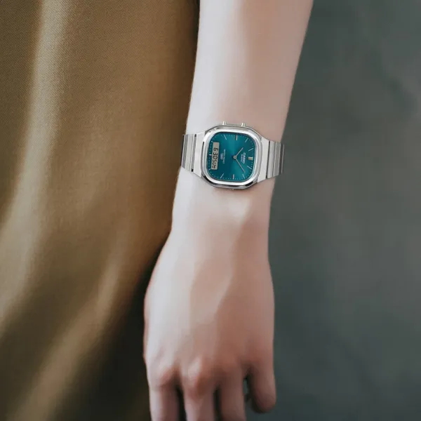 Casio Collection AQ-240E-3AEF