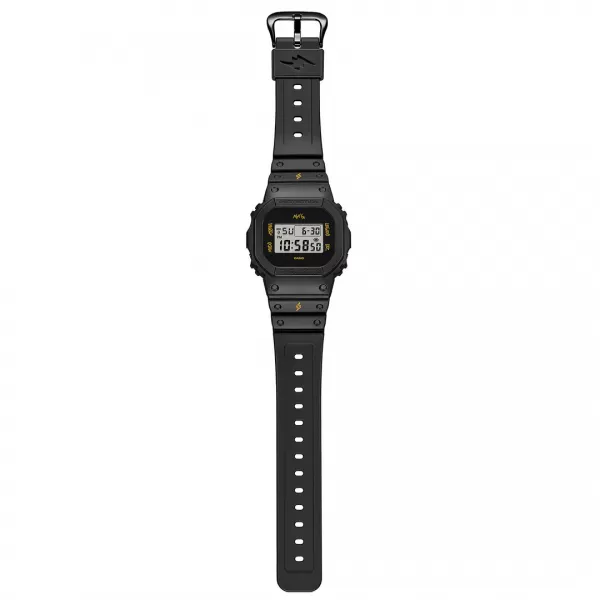 Casio G-Shock Original DWE-5600JB-1A9ER J. Balvin Collaboration (+náhradní řemínek a luneta)