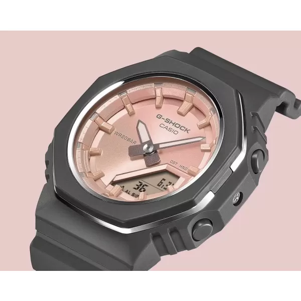 Casio G-Shock GMA-P2110SC-4AER