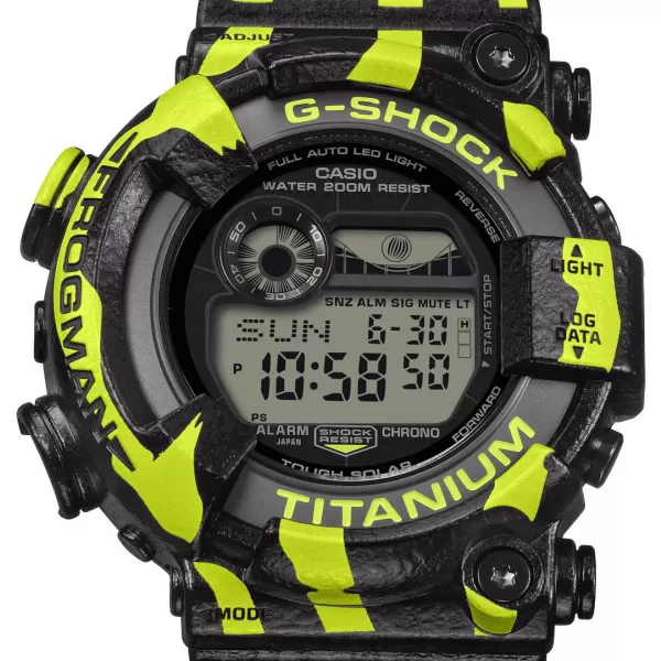 Casio G-Shock Master of G GW-8200TPF-1ER Frogman Three-striped Poison Frog Limited Edition