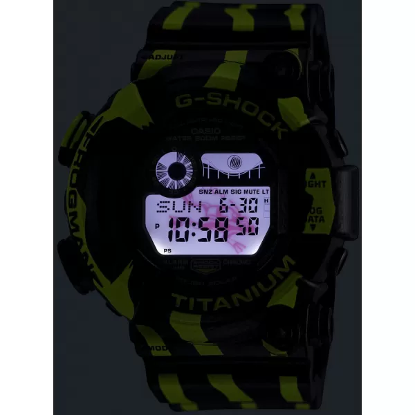 Casio G-Shock Master of G GW-8200TPF-1ER Frogman Three-striped Poison Frog Limited Edition